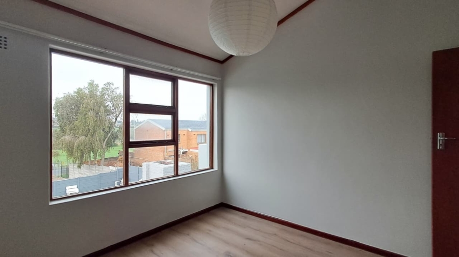 To Let 3 Bedroom Property for Rent in Stellenryk Western Cape